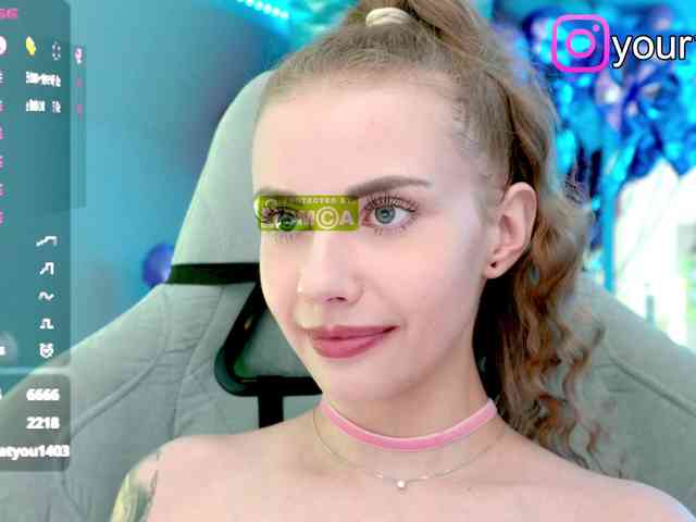 VikkiExtraCheese webcam