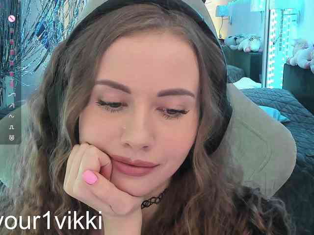 VikkiExtraCheese webcam