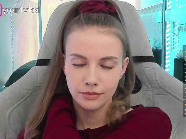 VikkiExtraCheese webcam