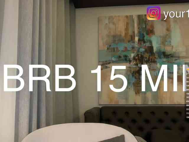 VikkiExtraCheese webcam