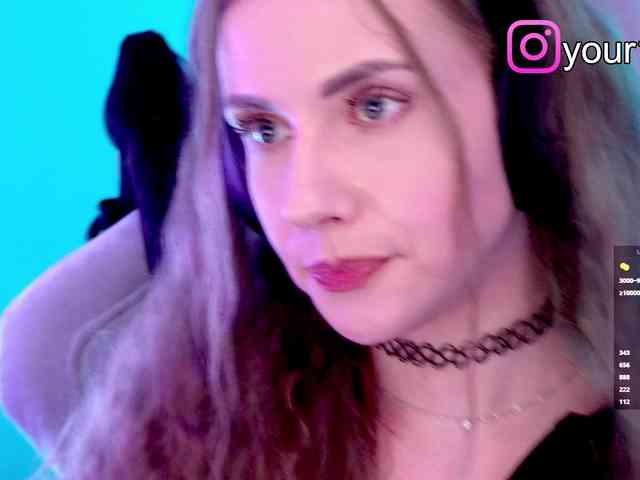 VikkiExtraCheese webcam