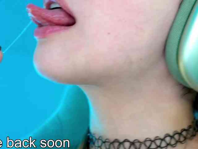 VikkiExtraCheese webcam