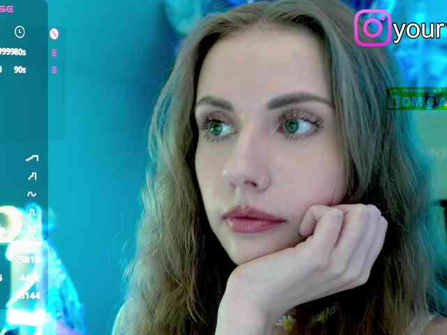 VikkiExtraCheese webcam