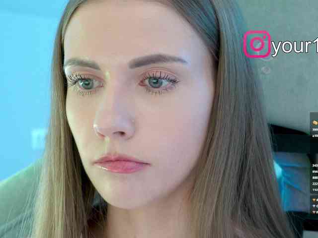 VikkiExtraCheese webcam