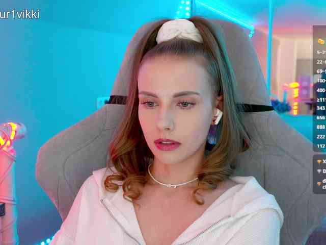 VikkiExtraCheese webcam