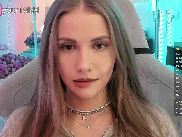 VikkiExtraCheese webcam