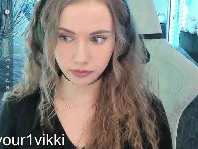 VikkiExtraCheese webcam
