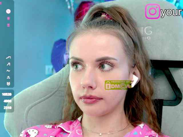 VikkiExtraCheese webcam