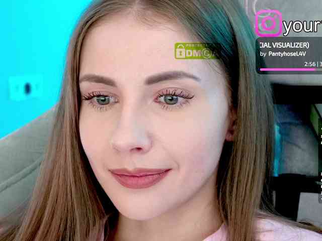 VikkiExtraCheese webcam