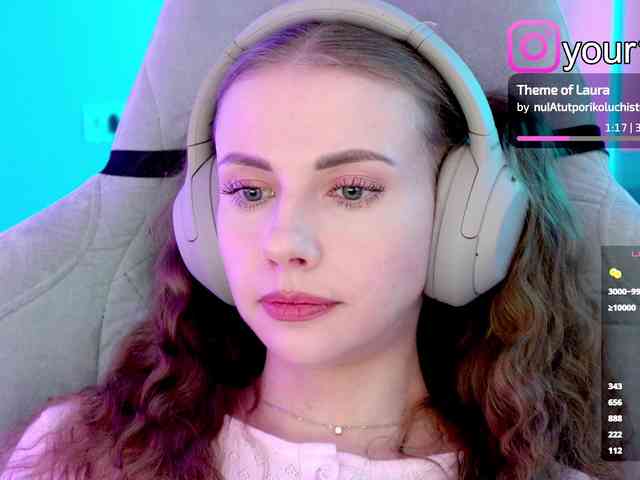 -VikkiL0vesChees... Live Webcam on BongaCams