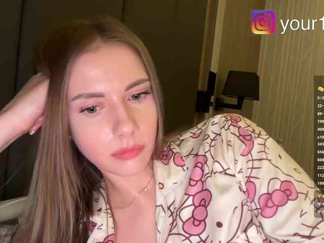 VikkiExtraCheese webcam