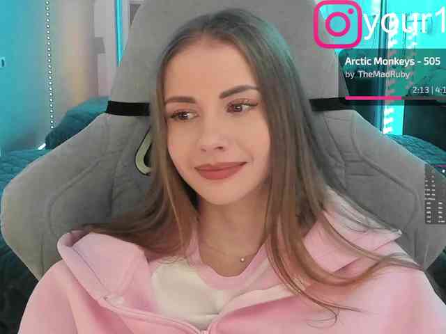 VikkiExtraCheese webcam