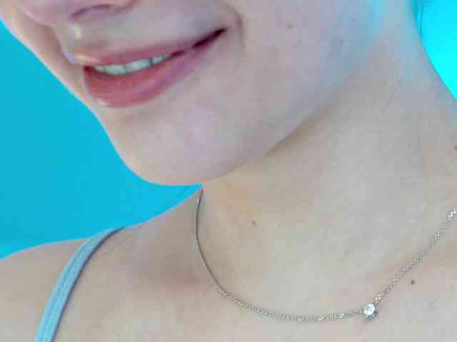 VikkiExtraCheese webcam
