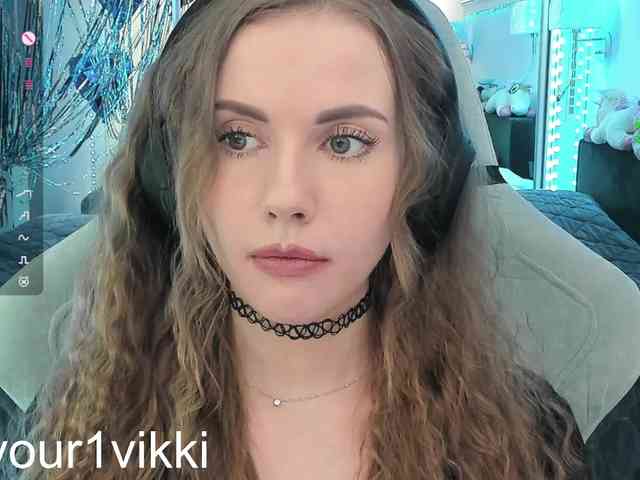 VikkiExtraCheese webcam