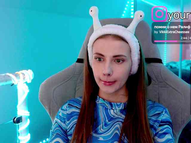 VikkiExtraCheese webcam