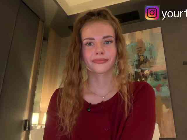 VikkiExtraCheese webcam