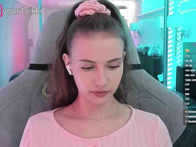 VikkiExtraCheese webcam