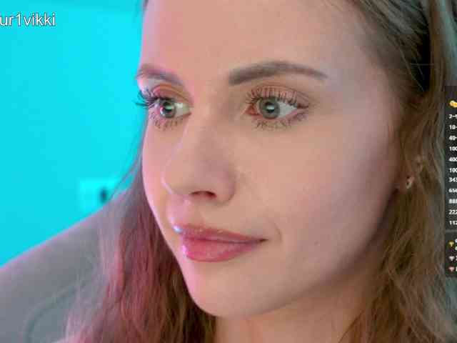 VikkiExtraCheese webcam