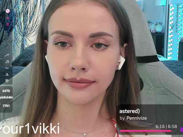 VikkiExtraCheese webcam
