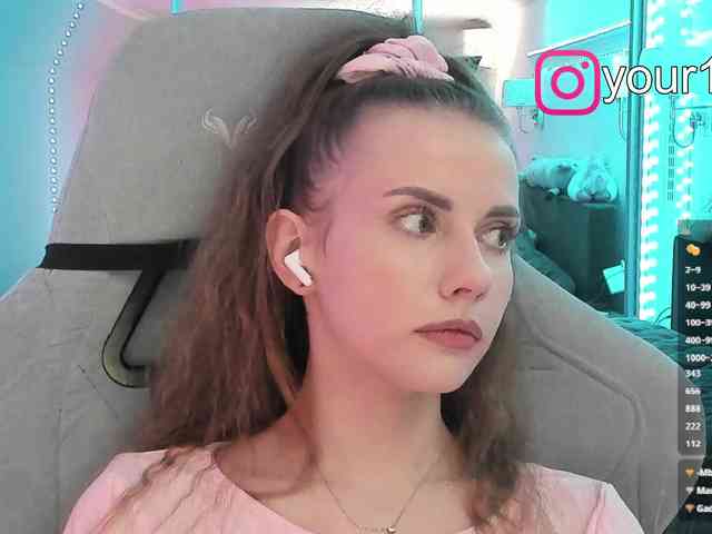 VikkiExtraCheese webcam