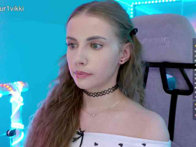 VikkiExtraCheese webcam