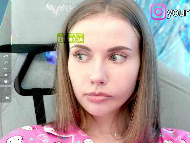 VikkiExtraCheese webcam