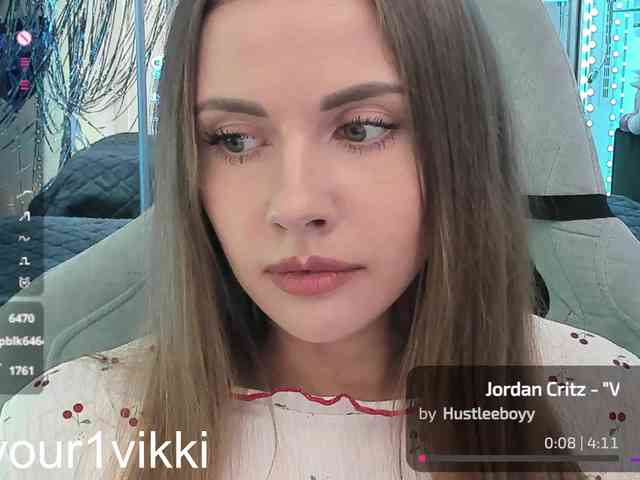 VikkiExtraCheese webcam