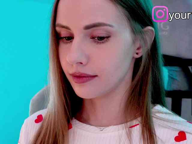 VikkiExtraCheese webcam