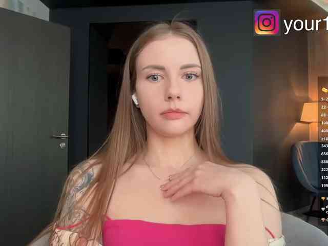 VikkiExtraCheese webcam