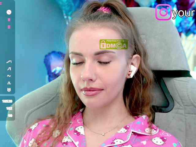 VikkiExtraCheese webcam