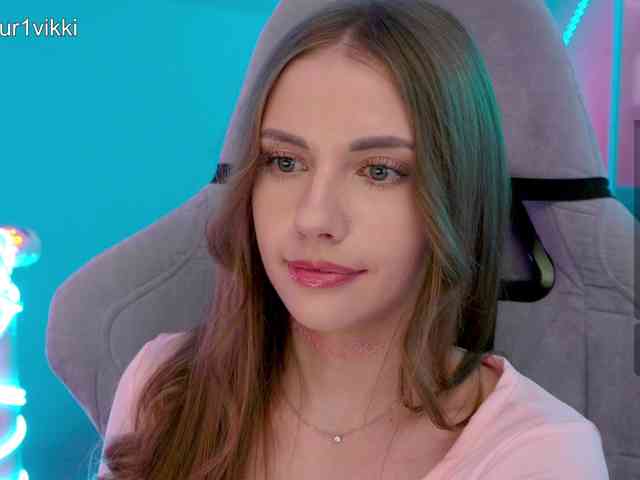 VikkiExtraCheese webcam