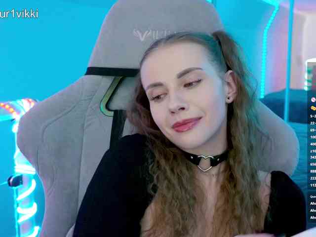 VikkiExtraCheese webcam