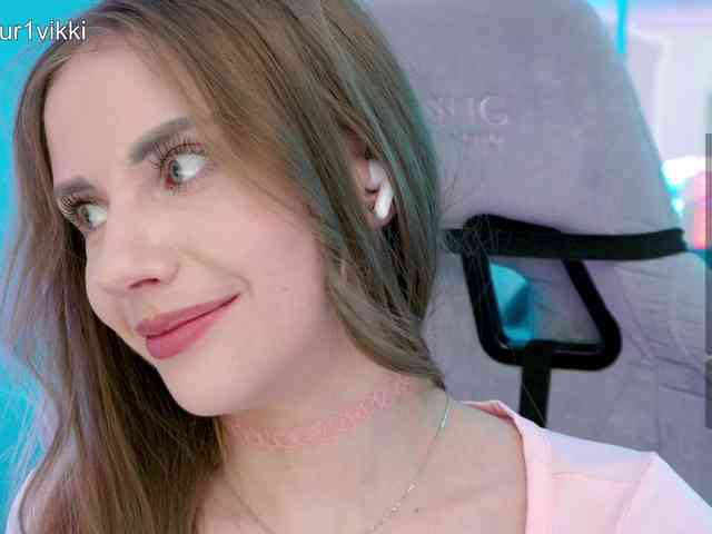 VikkiExtraCheese webcam