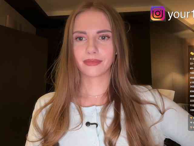 VikkiExtraCheese webcam