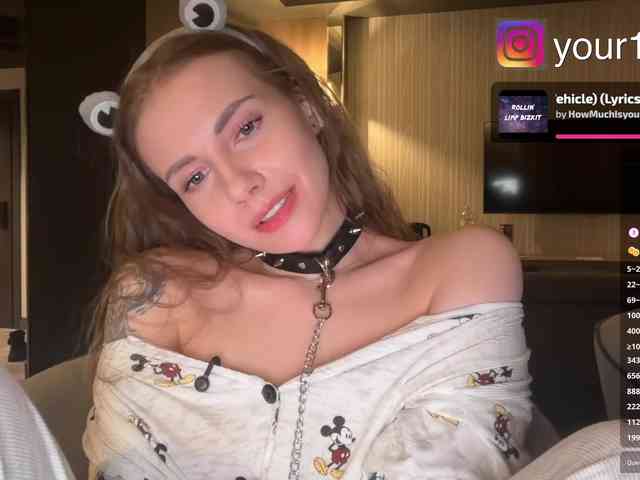 VikkiExtraCheese webcam