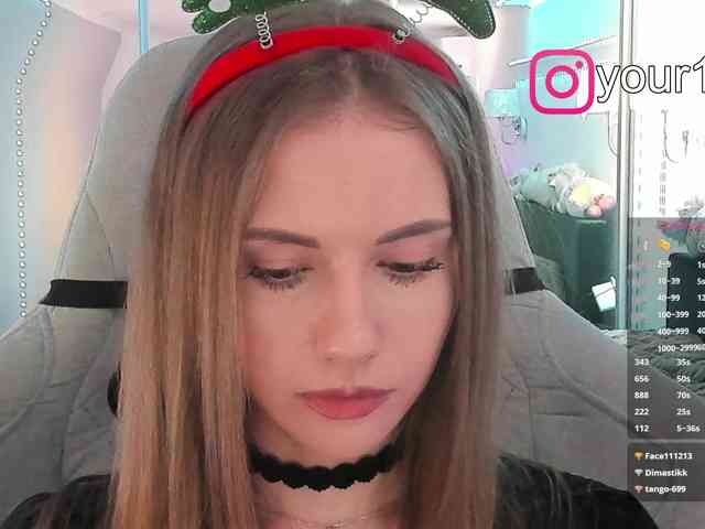 VikkiExtraCheese webcam