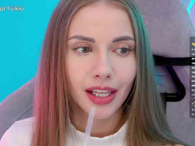 VikkiExtraCheese webcam