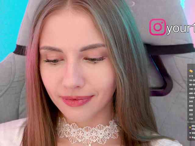 VikkiExtraCheese webcam