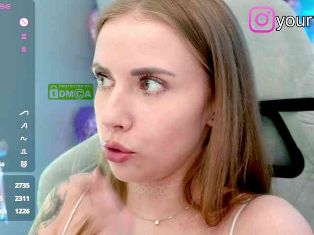 VikkiExtraCheese webcam