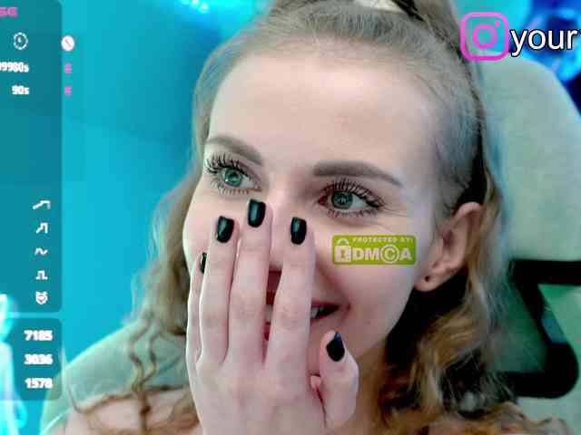 VikkiExtraCheese webcam