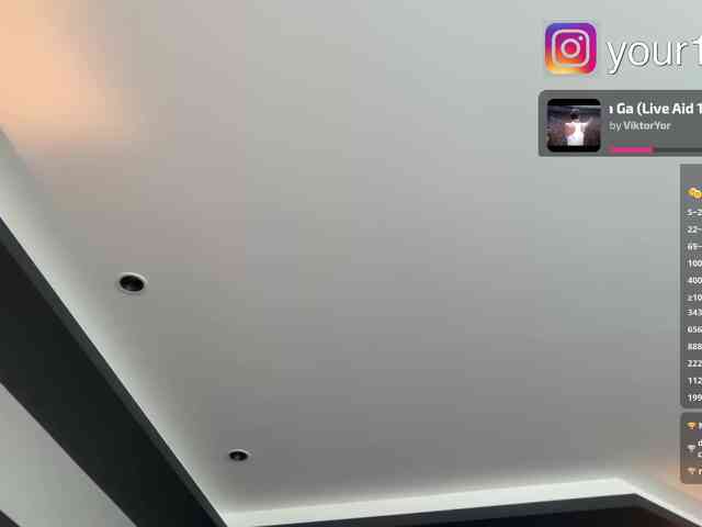 VikkiExtraCheese webcam