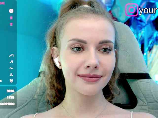 -VikkiL0vesCheese-