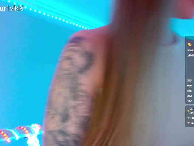 VikkiExtraCheese webcam