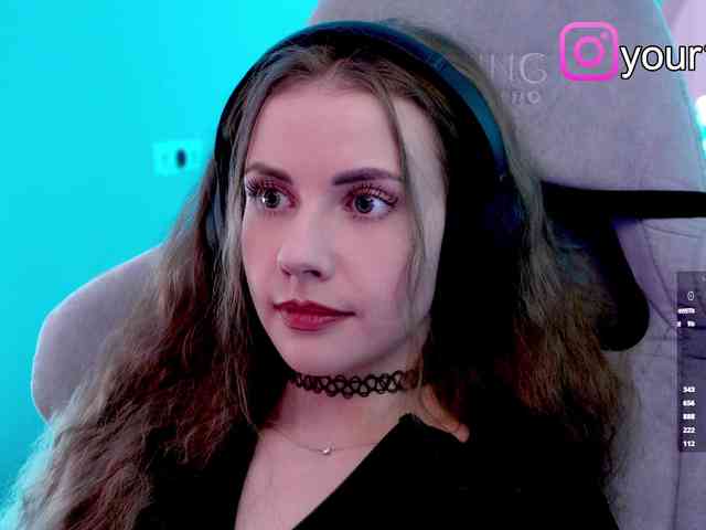 VikkiExtraCheese webcam