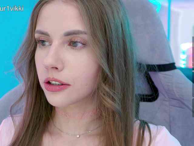 VikkiExtraCheese webcam