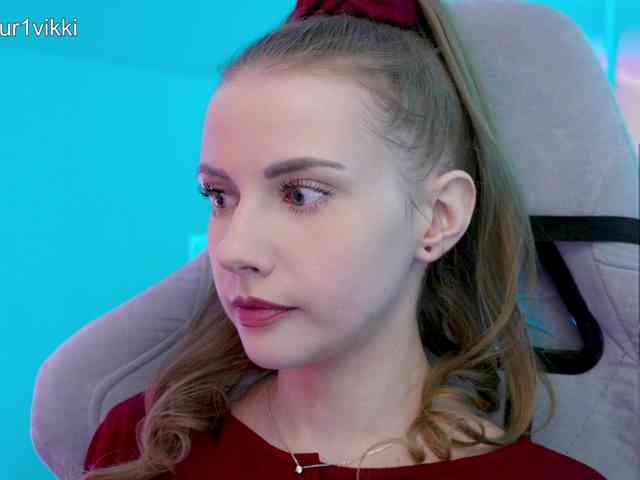 VikkiExtraCheese webcam