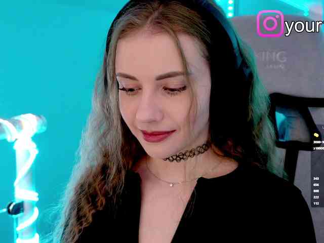 VikkiExtraCheese webcam