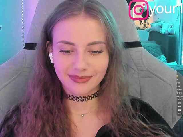 VikkiExtraCheese webcam