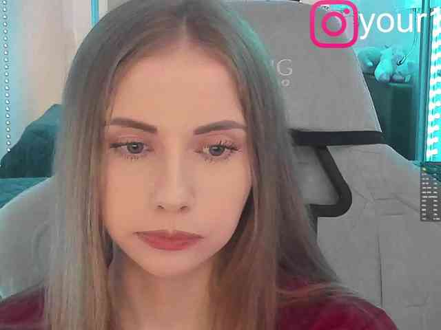 -VikkiL0vesChees... Live Webcam on BongaCams