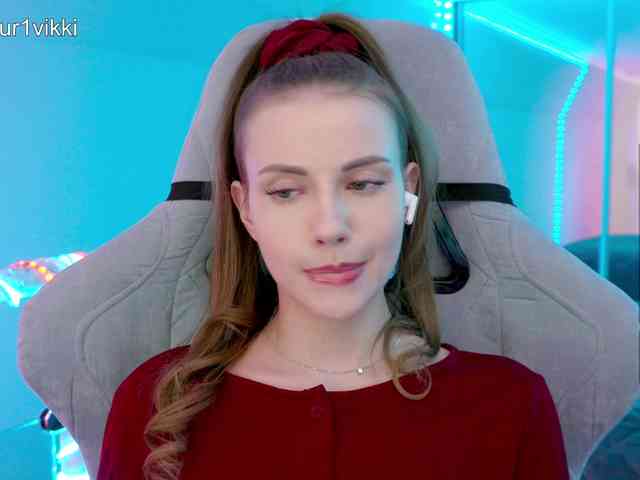 VikkiExtraCheese webcam